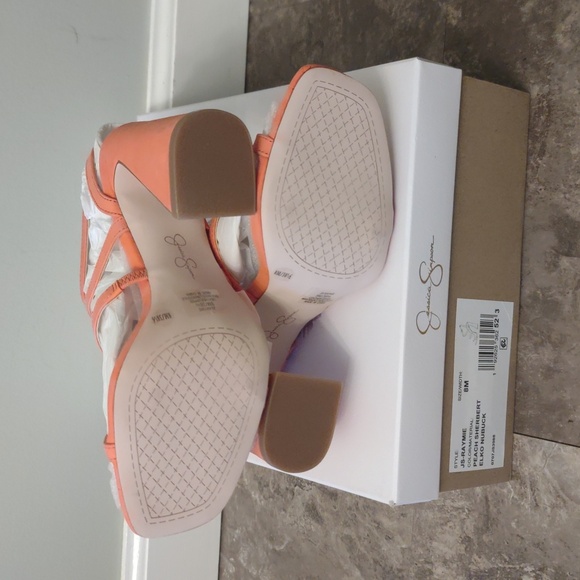 Peach Strap heels - Picture 5 of 8